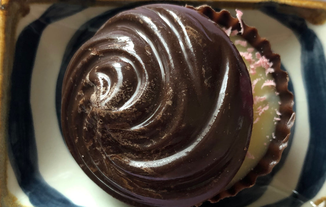 Cupcake-Shaped Chocolate Surprise